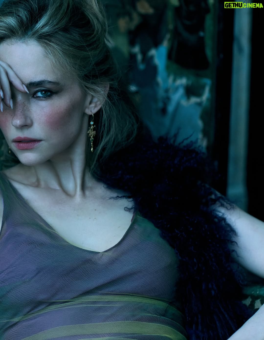 Haley Bennett - 3.8K Likes - What does it take to see beauty in chaos? To find humanity in the gray areas?
Haley Bennett (@halolorraine) takes us inside her mind, her process, and her newest role in @appletv “The Last Frontier.”

Read Haley’s interview: vestalmag.com
LINK IN BIO (@vestalmag)  

On the cover Haley wears @chloe

Photographer @lee_malone_photography
Stylist @chercoulter @aframe_agency
Interviewer @david_gargiulo
Hair kieronjustinhair @forwardartists
Makeup @florriewhitemakeup @thewallgroup
Assistant Photographer @kai_jadwat
Assistant Stylist @thomas.ramshaw
Talent @halolorraine @shelterpr

Main Featured brands @chloe @shushu__tong @simonerocha_ @emiliawickstead @manoloblahnik @grainnemorton @gicheviktor @toryburch @alessandrarich

#vestal #vestalmag #haleybennett #thelastfrontier #chloe #appletv