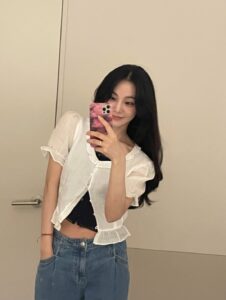 Actress Han Ji-eun HD Photos and Wallpapers August 2025