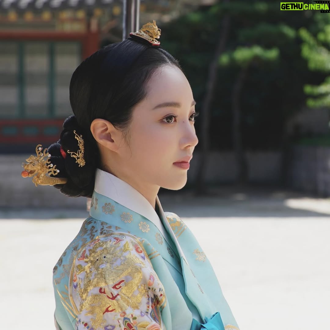 Most liked Instagram photo of Han So-eun