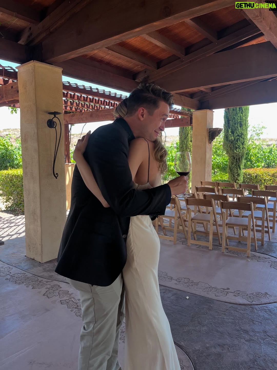 Hana Hayes - 2.7K Likes - The most magical 24 hours 💍