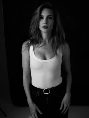 Hana Vagnerová Instagram - 🖤
📸 by @roberto_autuori
Make up @micsmua