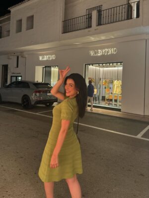 Hanane El Khader Instagram - Disfruta cada momento 🇪🇸 #hananeelkhader