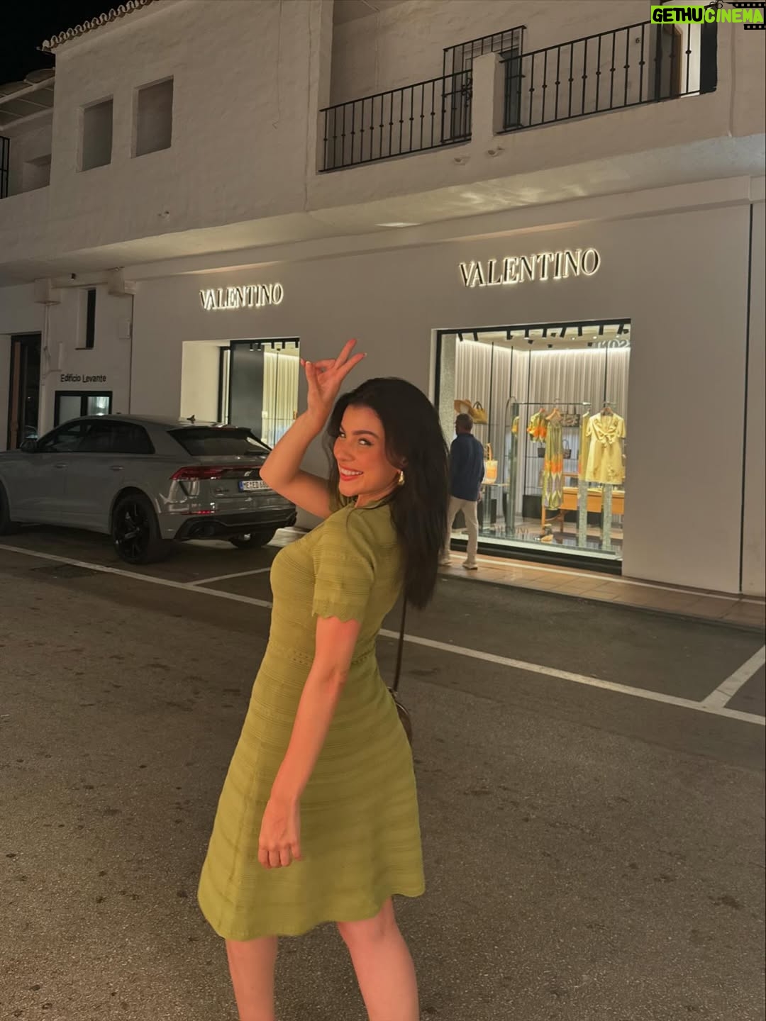 Hanane El Khader - 41.4K Likes - Disfruta cada momento 🇪🇸 #hananeelkhader