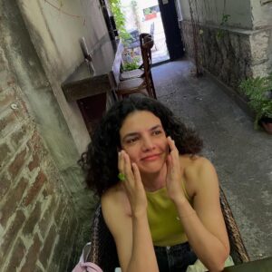 Hare Sürel Instagram - 🦎🌸