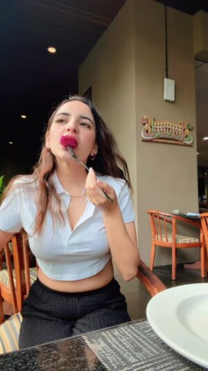 Hareem Shah Instagram - 
