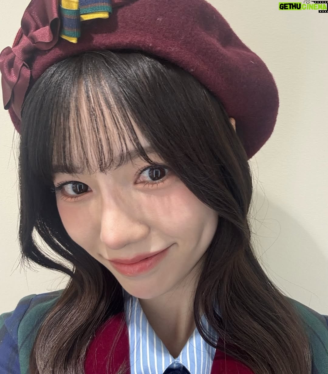 Haruka Shimazaki - 86.6K Likes - 13年前の今日、私にとって特別な曲「永遠プレッシャー」が発売されました。
そんな日にじゃんけん大会の会場でもあった日本武道館で、この曲を歌えたことに、奇跡みたいな縁を感じています。
AKB48、20周年おめでとう！！

Hair & Makeup @ru.025h 
メイクは令和のアイドルメイクにしていただきました✨
まつ毛は一本ずつつけまつ毛で、感動🥺
写真は無加工にしたので是非メイクの参考にしてみてね！

#AKBは青春ですin武道館