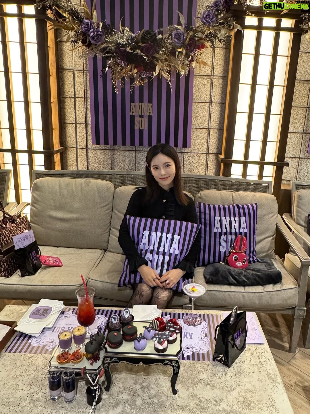 Haruka Shimazaki - 13.4K Likes - 母とANNA SUIのアフタヌーンティー🫖💜
🎀のANNA SUIのリングは母のおさがり

@annasui @stringsomotesandoh
#アナスイ #アナスイアフタヌーンティー
#ザストリングス表参道 #アフタヌーンティー