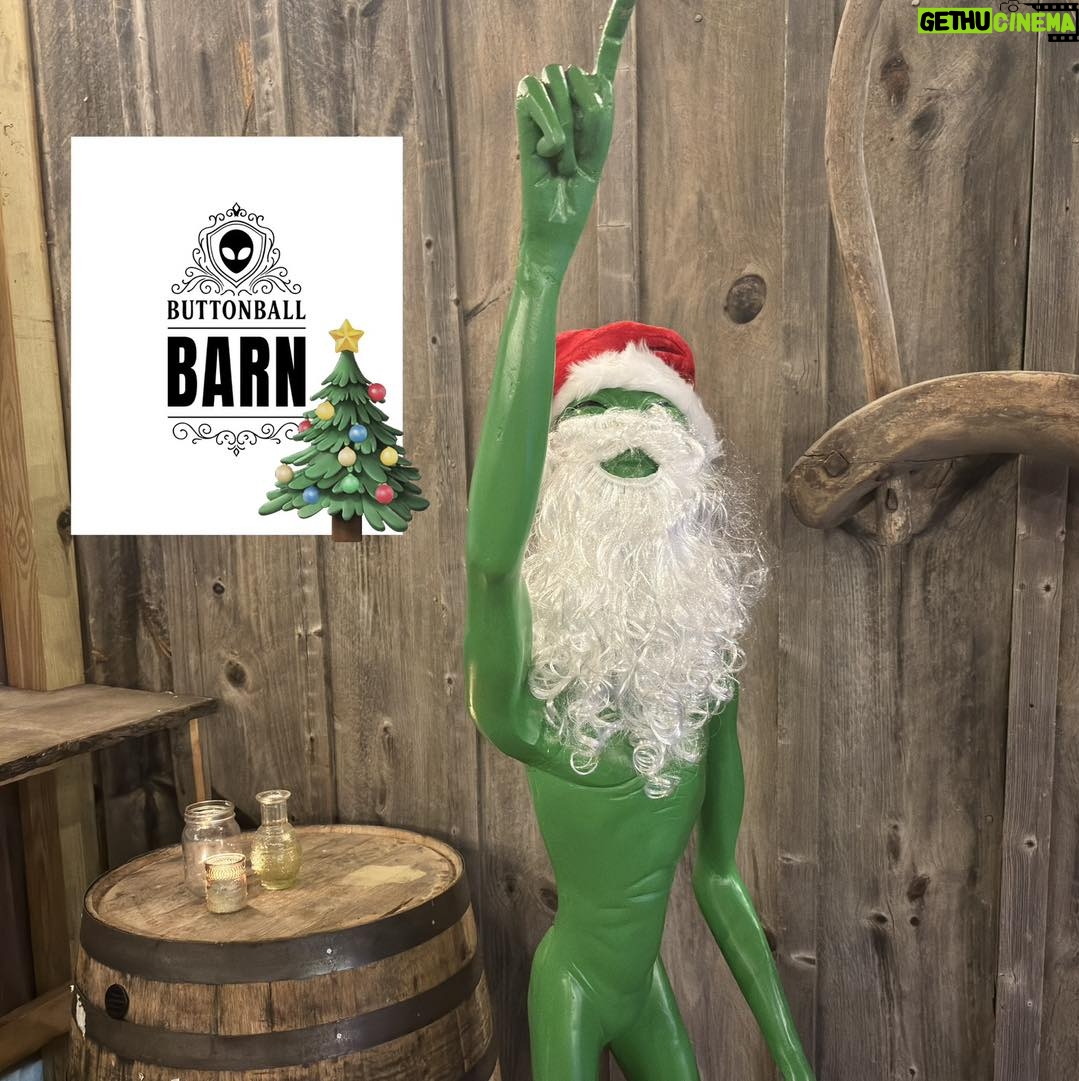 Heather Thomson - 311 Likes - ✨🎉 Wishing you a little sparkle and a Happy Holiday week from ButtonBall! 

As we toast the season and look toward the New Year we’re filled with excitement for what’s ahead—new moments, new music, and new memories. 🥂🌟 

Cheers to a bright and beautiful 2026!

Wishing you a joyful holiday week! 

#ButtonBallInn #HolidayCheers #NewYearEnergy
#ButtonBall #HolidayJoy #CheersTo2026 
#dontbesolastyear
#BrightDaysAhead  #happyholidays