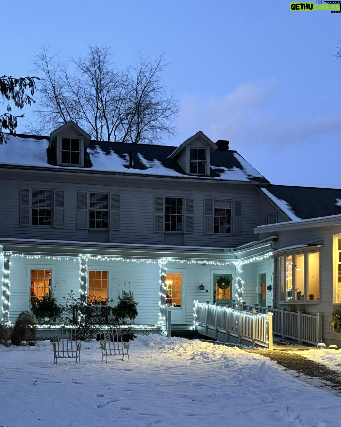 Heather Thomson - 345 Likes - 🏔️Calling all ski lovers & winter wanderers! ButtonBall Inn is your perfect cold-weather escape—just 7 minutes from Catamount 😽 and surrounded by everything the Berkshires do best in winter. 🏔️

Carve the slopes, go cross-country, explore snowy trails, snowshoe, ice skate, or simply take in the magic of a crisp Berkshire day. Then come home to ButtonBall—sink into plush sofas, warm up by the fire, enjoy delicious food, craft libations, live music, and finally, drift into a cozy night’s sleep where you’ll feel right at home 🎶🍽️🔥

This winter at ButtonBall make memories with us that will linger long after the snow melts.

What’s your favorite way to enjoy winter in the Berkshires? 
Tell me below! 🛷✨

@catamountmtnresort 
@buttonball_barn 
@buttonballinn 

#AprèsSki #Berkshires #ButtonBallInn #WinterInTheBerkshires #SkiAndStay #WinterGetaway #boutiqueinn #BerkshireGetaway #Berkshires #VisitTheBerkshires #HistoricInns #NewEnglandInns #WeekendRetreat #hudsonvalleyny #boston #hudsonvalleyny #nyc #greatbarrington #livemusicvenue