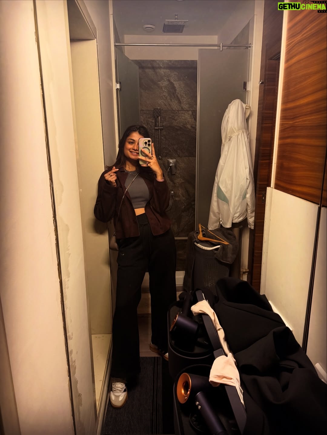 Hemal Ingle - 24.2K Likes - december’s looking very good so far 🤍