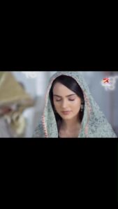 Actress Himanshi Parashar HD Photos and Wallpapers September 2025