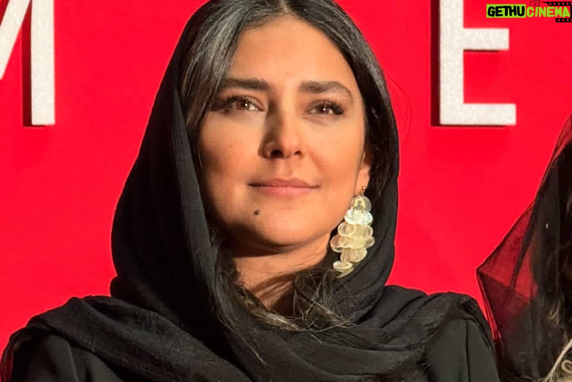 Hoda Zeinolabedin - 42.1K Likes - اختتامیه جشنواره جهانی فجر 
@amirsadeghian_ 
@aminghaasemiii 
عکاسان عزیز 🙏🏻🌷