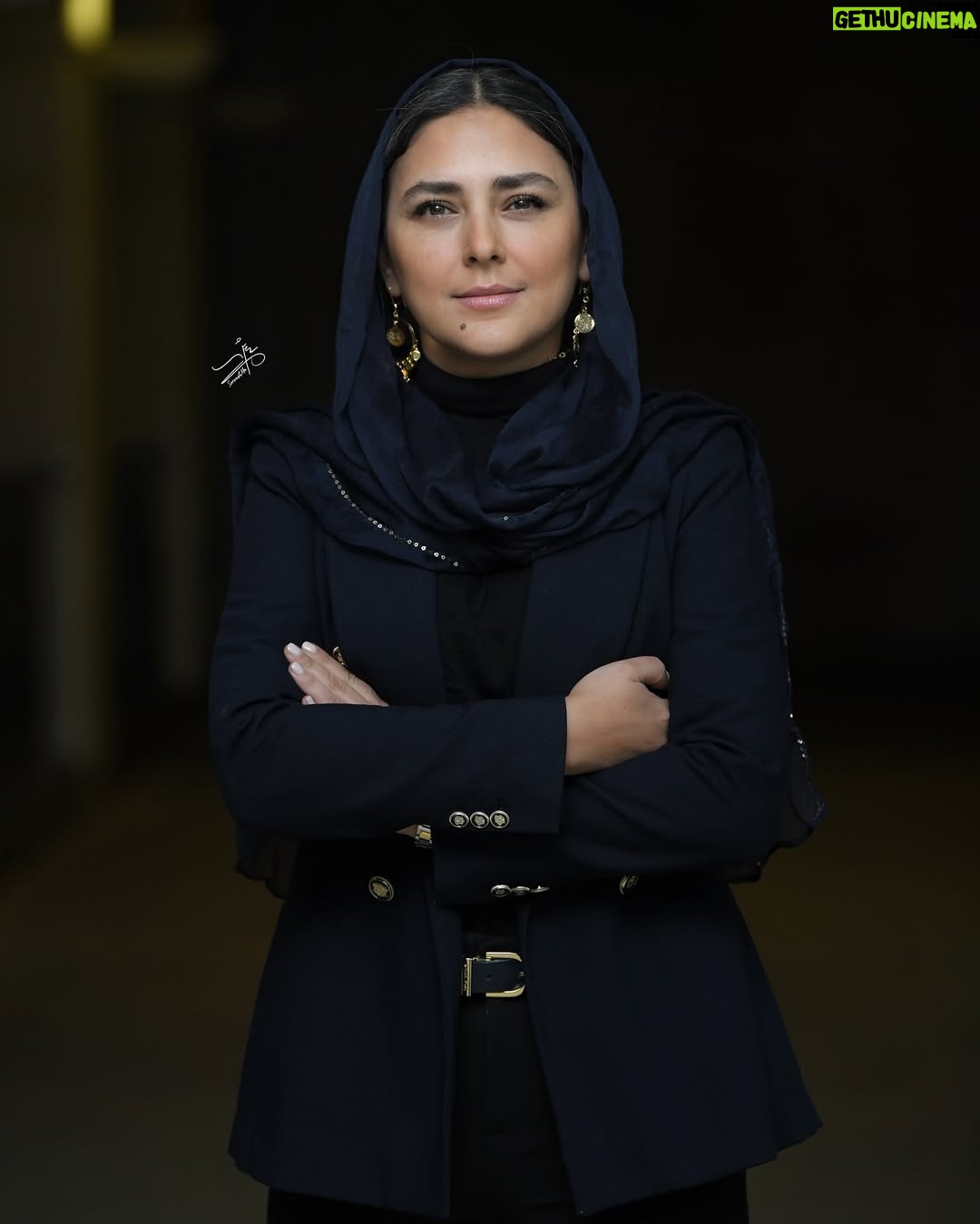 Hoda Zeinolabedin - 65.8K Likes - قدر دان هيئت داوران و عشق ِ مردم هستم كه با اعتمادشون اين لحظه رو ساختن. اين جايزه بدون شما معنا نداشت❤️

@soroushmn_ 📷