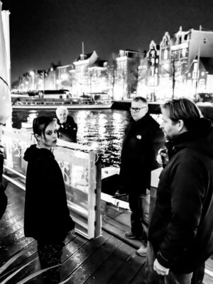 Holly Mae Brood Instagram - Maandag was eindelijk de première van @amsterdamned_ll en vanaf nu is hij te zien in de bioscoop! Bijzonder om dankzij Dick Maas nu ook een beetje deel uit te mogen maken van deze Amsterdamse film geschiedenis 🖤