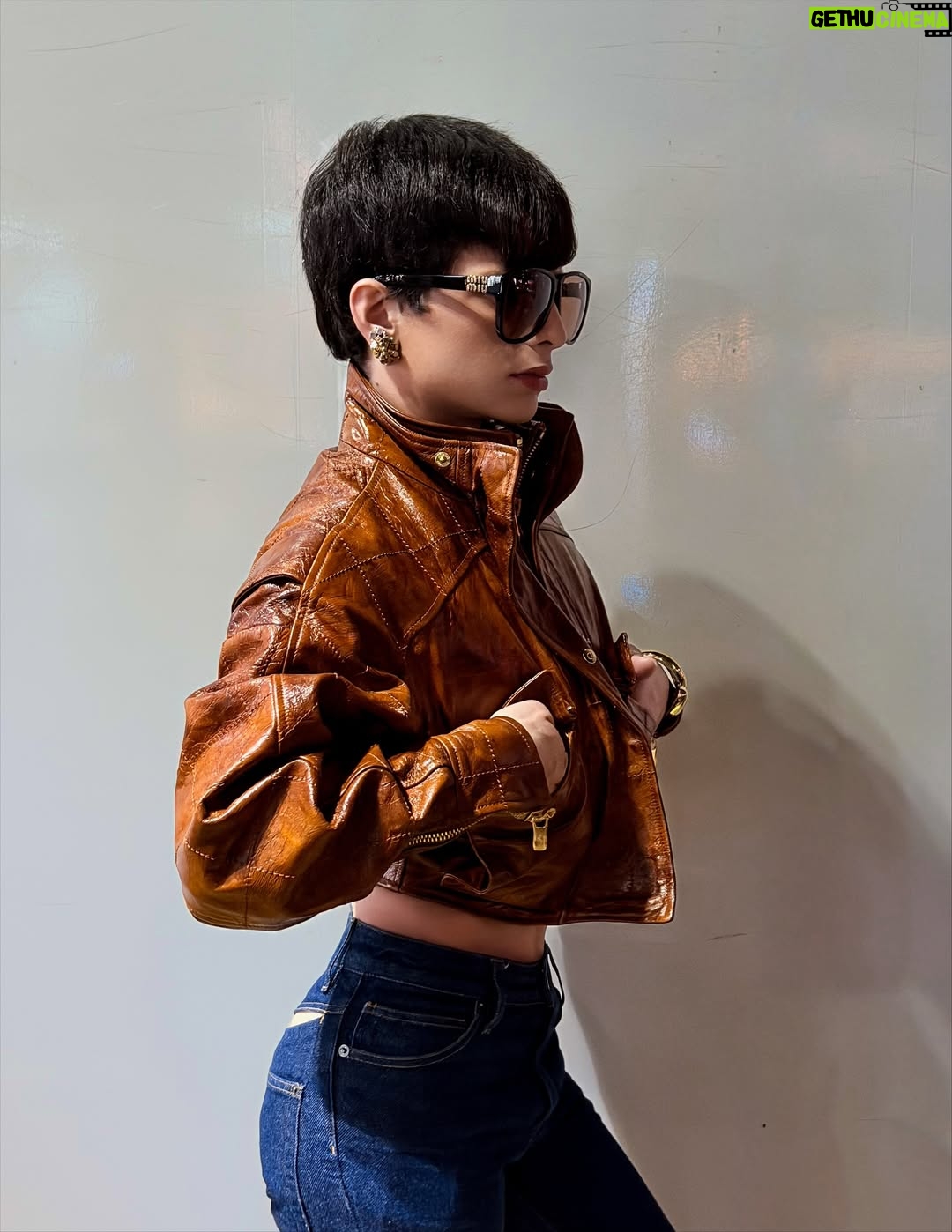 Honey Balenciaga - 29.2K Likes - 