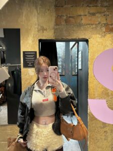 Actress Hong Ji-yoon HD Photos and Wallpapers October 2025