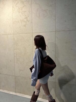 Hong Ji-yoon Instagram - 단발도 잘가구