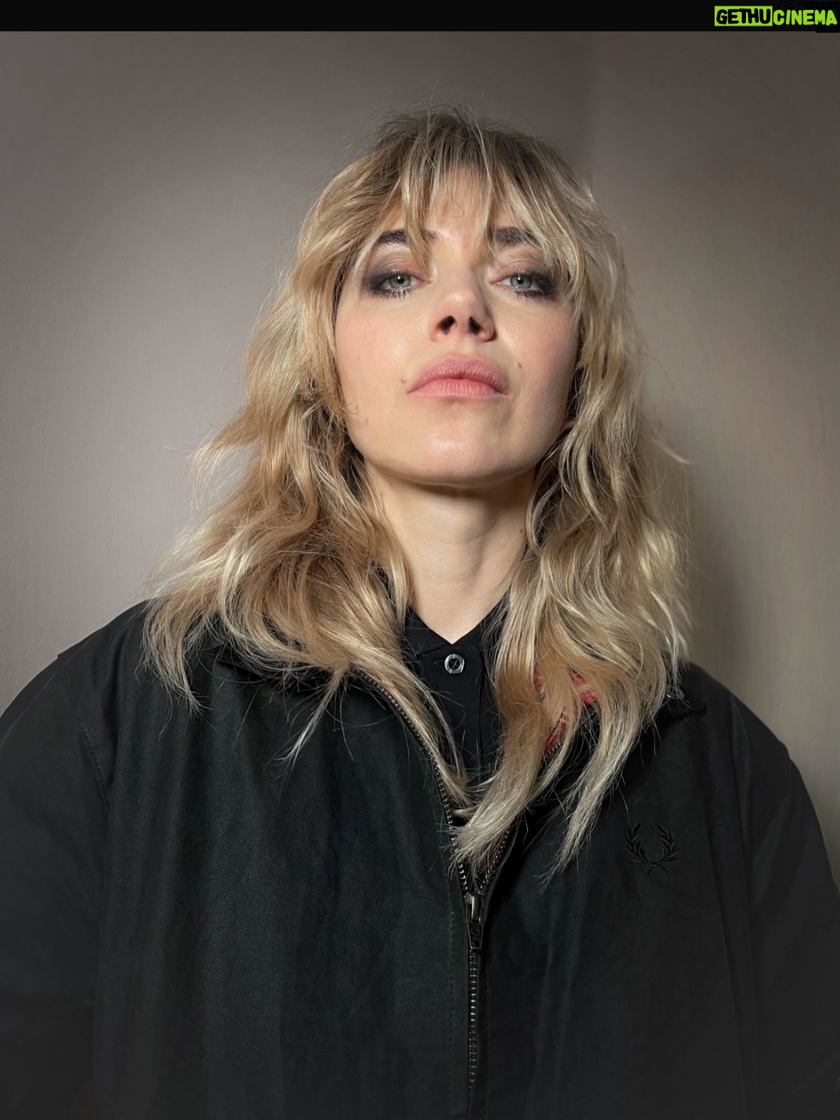 Imogen Poots - 12K Likes - Headin out to @britishfilminstitute southbank to talk w Mr Kermode w Brett and Will about our movie #allofyou out now on @appletv 🎀

@justinejenkins 
@halleybrisker