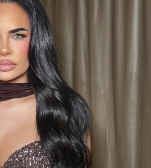 Inès Lee Instagram - Robe : @diamonds_byhatimb makeup : @denisaabeauty  coiffure : @gshair_extensions  #shooting#wedding#modeloftheday#makeuplover
