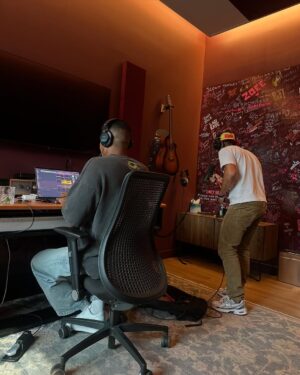 Ingrid Andress Instagram - i re-emerged into society in March. took a look around. decided it wasn’t for me. then got back to writing more music. can’t wait to show you the song babies I’ve been making. so soon. xx