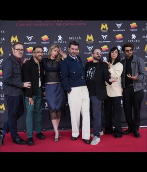 Ingrid García Jonsson Instagram - Qué GUAY empezar a compartir Rafaela y su Loco Mundo con vosotros
Gracias a todos los que vinísteis al pase al @sitgesfestival 

@anibalgomezoficial es el creador de esta serie dirigida por @ernestosevillaoficial (te echamos de menos)

¿Pronto? (Nunca es tarde si la dicha es buena) En @atresplayer