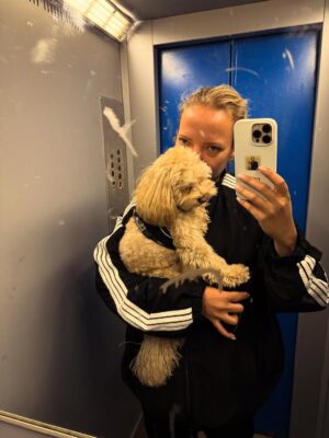 Irina Myagkova Instagram - Внимание. Толику сегодня 5 лет🤟🏽♥️ Анатолий Иринович, люблю сильнейше! Отмечать не будем, потому что он собака и не понимает😁