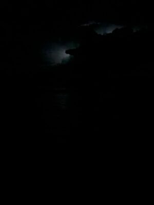 Isabel Lucas Instagram - I’ve heard it said that in birth, a mother journeys to the stars to gather the soul of her baby.

I’ve felt our little one summon us too, guiding us gently into their world.

This quiet, wild magic found us on new moon, watching lightning and stars dance over the sea.

🐚