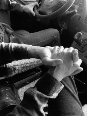Isabel Lucas Instagram - Sometimes words flow and sometimes the mystery is too vast and all that remains, is to feel.

A new forever exists here. Among petals of silent wonder and pure love.

Together we hold this miracle with tender heartful hands.