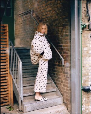 Ivanna Sakhno Instagram - SCHÖN🎪🪁 

Had the most whimsical day running around London. Thank you for having me x

photography. Hannah Cosgrove
interview. Naureen Nashid
styling. Kate Sinclair
hair. Sophie Sugarman
make up. Brooke Simons
creative production. Clara La Rosa