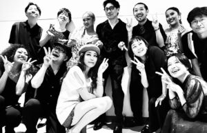 JUJU Instagram - スタッフミュージシャン含めほぼこのメンバーでお送りした「The Water」 ツアー。お越しくださいました全国のみなさんに心から御礼申し上げます。みなさんとの素晴らしいおもひでを胸にまた次にお会いするその日まで私いろいろ頑張りますので、これからも何卒宜しくお願い致します！！

それにしてもうちのチームってば最高だ。I am waaaaaaay beyond proud of my team!!!!!!!! I love you guys!!!!!!!!!!!!!!!

#jujuhalltour2025thewater