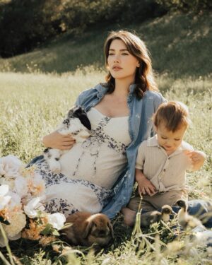 Jacqueline MacInnes Wood Instagram - A new season.
A fresh start.
Grace in full bloom.
Let this Easter be a reminder that even after the longest winters, light always returns.
May your heart be lifted, your spirit renewed, and your path guided with purpose and peace.
Here’s to new beginnings and the blessings ahead.
🤍

#EasterReflections #FaithOverFear #GraceInBloom