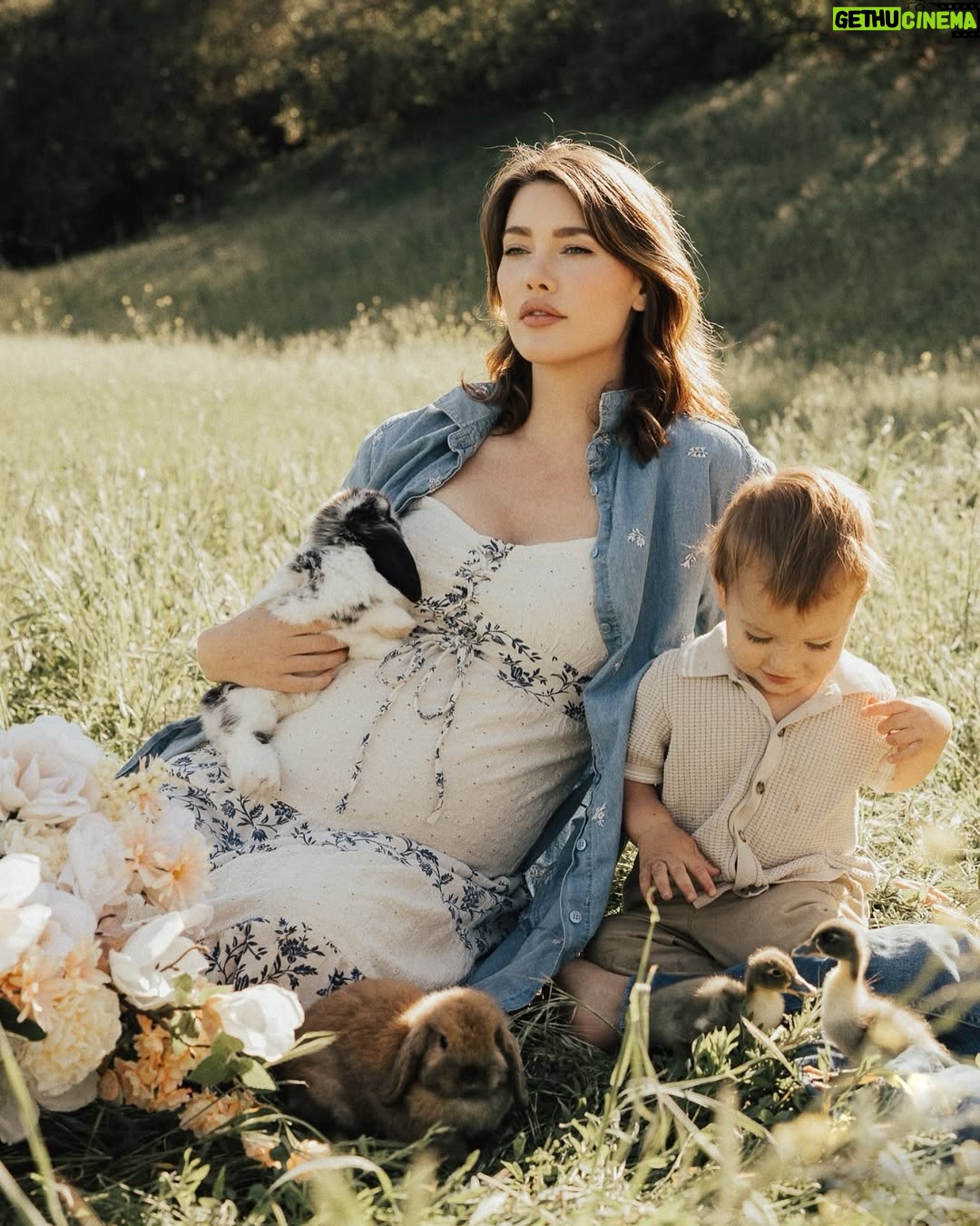 Jacqueline MacInnes Wood - 42.9K Likes - A new season.
A fresh start.
Grace in full bloom.
Let this Easter be a reminder that even after the longest winters, light always returns.
May your heart be lifted, your spirit renewed, and your path guided with purpose and peace.
Here’s to new beginnings and the blessings ahead.
🤍

#EasterReflections #FaithOverFear #GraceInBloom