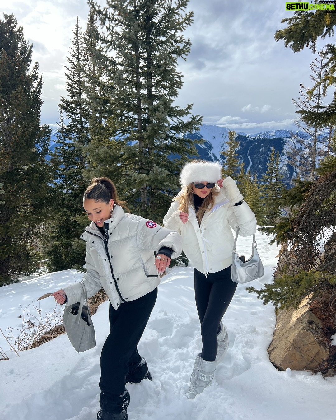 Jami Alix - 2.5K Likes - winter archives that make me feel all the giddy winter feels!!!! *and for the apres ski girls who literally only apres*