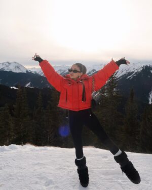 Jami Alix Instagram - winter archives that make me feel all the giddy winter feels!!!! *and for the apres ski girls who literally only apres*