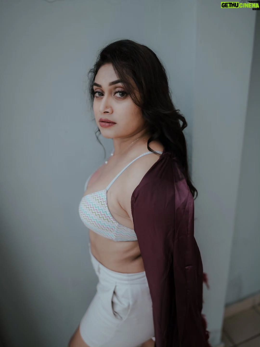 Janaki Sudheer - 4K Likes - "Feeling dangerous, looking desirable."

📸 @storiesbyragin 

#instagood #instalove #instadaily #instamood #reelsinstagram #reeitfeelit #reelsvi̇ral #enjoythelittlethings #explore #picooftheday #postoftheday #janakisudheer #modelsofinstagram #modelsofkerala #bigbossmalayalamseason4 #bigbossmalayalam #happiness #selflove
