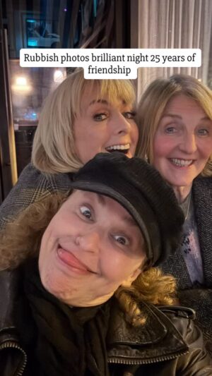 Jane Moore Instagram - Love our ‘Loose’ nights cos there’s nothing quite like a night out with the girls you know so well you can say ANYTHING to ! 

Are girls nights out your favourite thing ???comment below ! 

We had the perfect wine food and ambience (the cosmopolitan 🍸was the 😍) @janepmoore always chooses the best places ! And you paid the bill naughty ! Thank you beatch ! 

Wooo hooo 
@mewossy ( Johnathan Ross 😂) is our guest !😍
@kayeadamsofficial me @janepmoore and our @frankiebridge tomorrow on @loosewomen can’t wait !