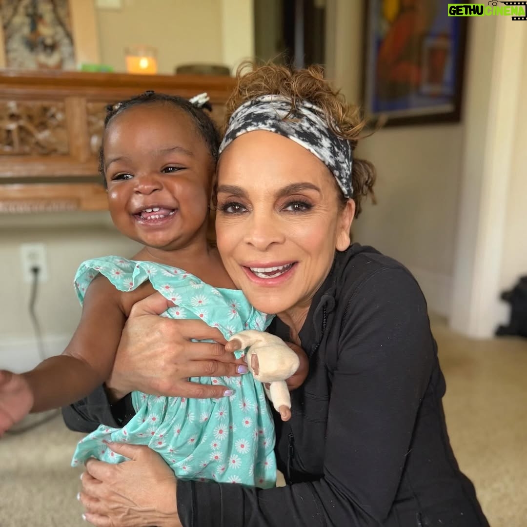 Jasmine Guy - 50.3K Likes - My little angel @gsworldnow came to see me with her mommy @imnails to bless my hands.  When a baby laughs with you like this, it’s the universe smiling through them. Pure energy. Pure love.” Love these two ❤️❤️ #nails #baby #babylife #nailart #nailstyle