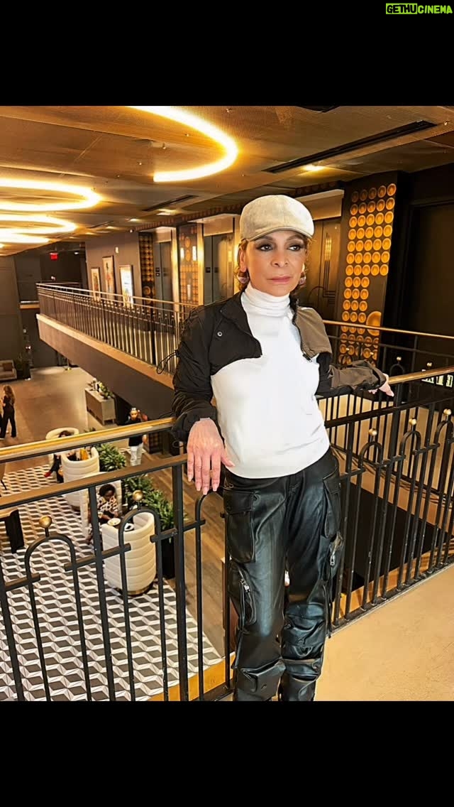 Jasmine Guy - 12.1K Likes - One of my favorite places to stay in NYC is the Renaissance Harlem Hotel.
The energy, the culture, the style—it all pays tribute to the legacy of the Harlem Renaissance in the best way. Every visit feels like a celebration of Black excellence, history, and art. If you’re heading to New York, do yourself a favor and check in. ✨🖤🎷 #HarlemVibes #RenaissanceHarlem #BlackCultureMatters @rennewyorkharlemhotel