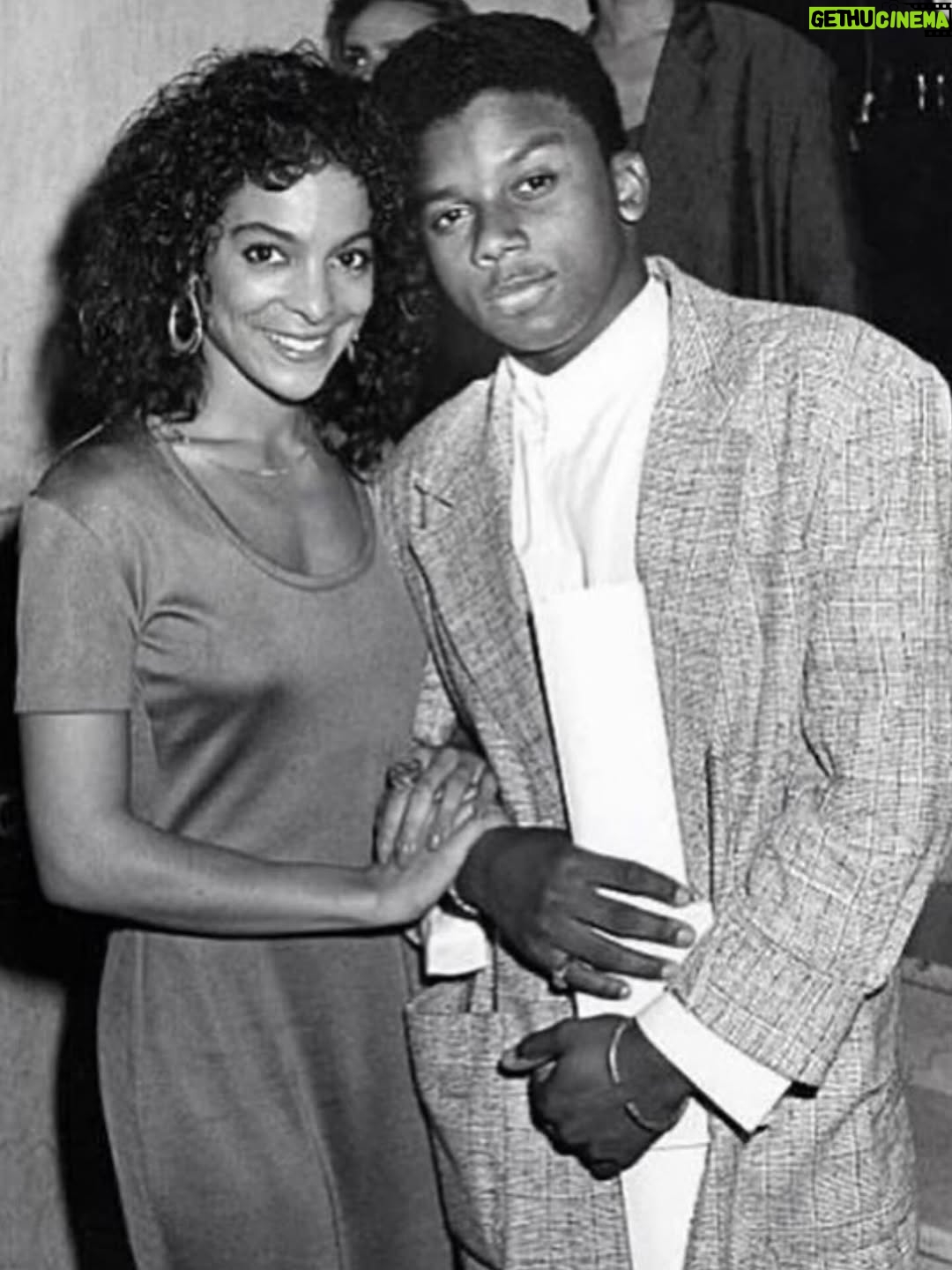 Jasmine Guy - 19.3K Likes - @thecarlpayne and I back in the day!! It's Tuesday can I still post a throwback? #jasmineguy #adifferentworld #singer #actress #dancer #performer #mother #daughter