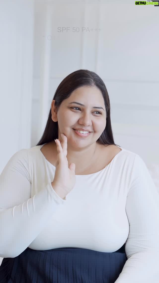 Jasmine Sidhu - 8.7K Likes - My Morning Routine for Combination Skin

Cleanse with Dabtofab 
Hydrate with Clinique
Protect with UV Doux Silicone Sunscreen Gel SPF 50 PA   

Lightweight, oil-free, matte, no white cast, water and sweat resistant.
Dermatologist recommended.
Simple steps, consistent care, long-term healthy skin.

#CombinationSkin #DailyRoutine #DermatologistRecommended #SunProtection #UVDouxSunscreen
#EverydaySunscreen #UVProtection #SunSafeSkin #MatteSunscreen #NoWhiteCast #UVDoux #SkinShield #SPF50

.
.
.
(Silicone Sunscreen Gel, Dermatologist Recommended Sunscreen, SPF 50 Gel, Everyday Sunscreen, Matte Finish Sunscreen, No White Cast Sunscreen, UV Doux Sunscreen Gel)