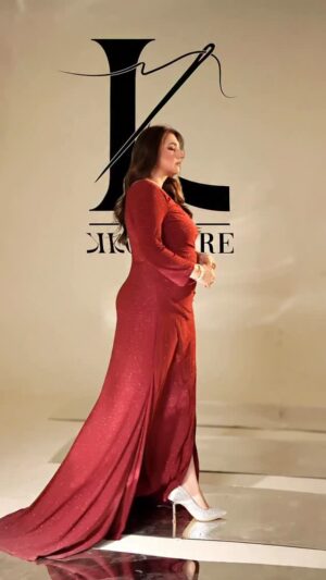 Javeria Saud Instagram - @kkouture1  Women’s wear brands in this space often position themselves as more than just clothing—aiming to empower women through expressive fashion and helping them feel confident, stylish, and uniquely themselves in every outfit they wear.  #photography @yasser.sadiq_ #kktoure #womenclothing #javeriasaud