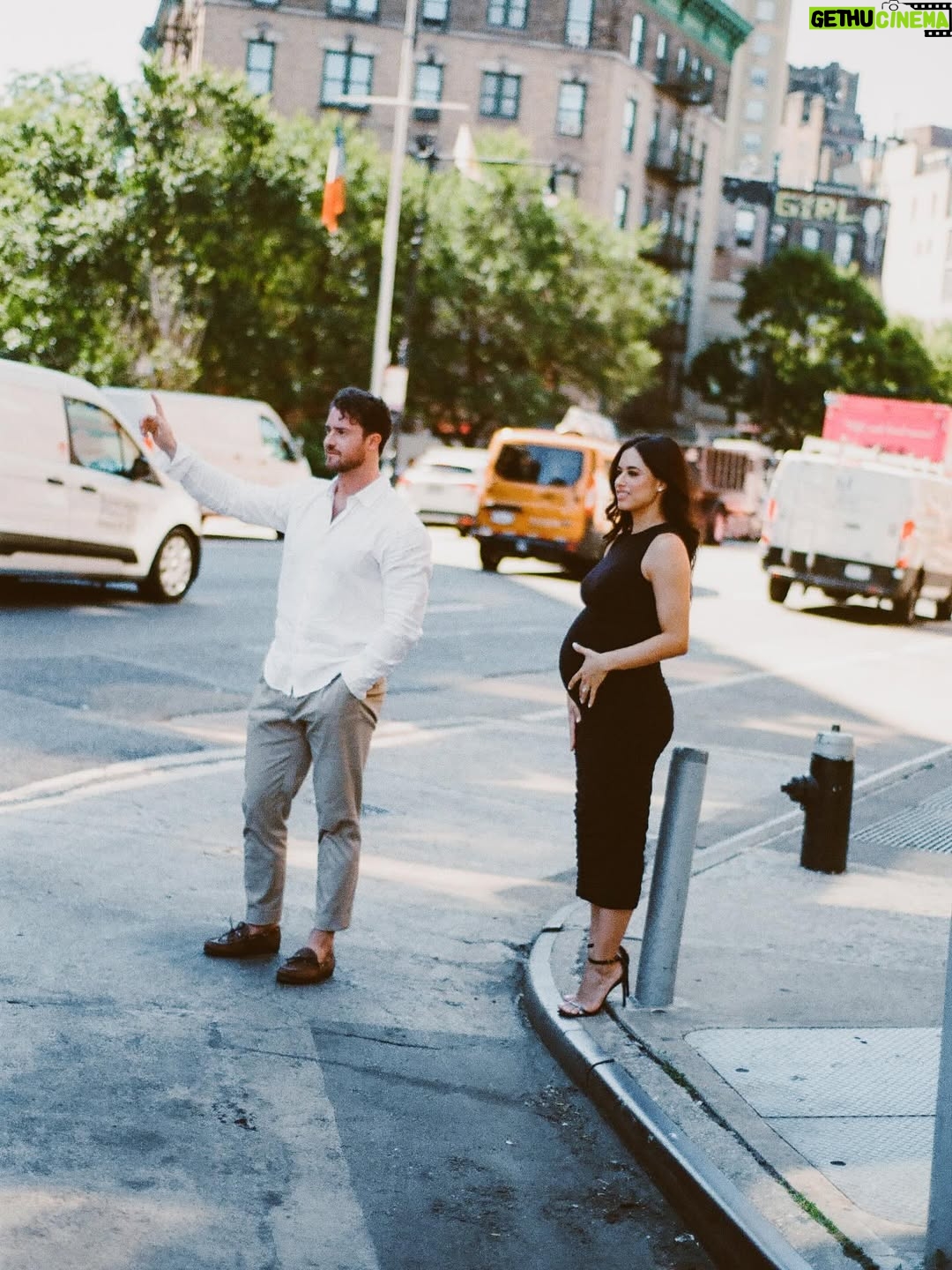 Jeanine Mason - 11.7K Likes - The most grateful preggo to have all this love coming our way. Thank you! We can’t wait for this autumn boy. 🍁

📸: @mcguiremcmanus 
💄: @amandathesenbeauty