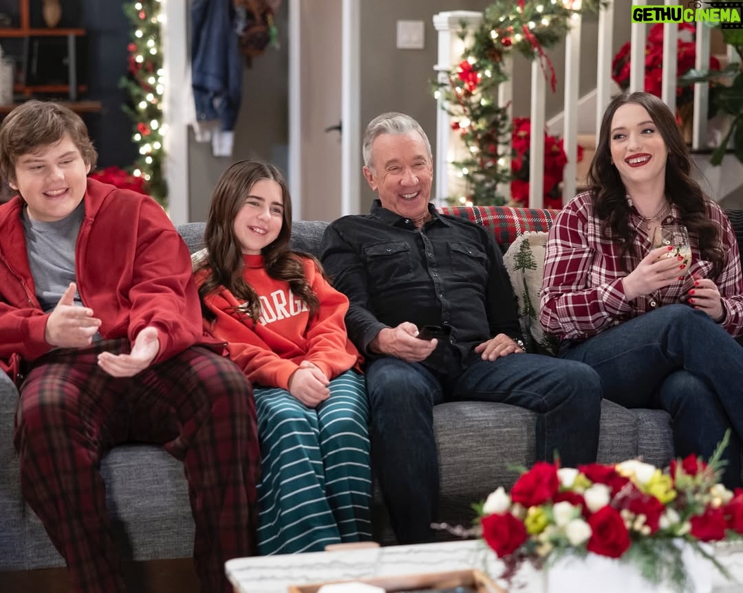 Jenna Elfman - 6.2K Likes - 🎄🎄New @shifting_gearsabc episode WEDNESDAY NIGHT!!! 8/7c on ABC, then Hulu. 🎅🏽 It will definitely get you into the holiday spirit! #shiftinggears #shiftinggearsabc