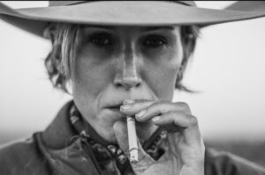 Jennifer Landon Instagram - Thinking back to New Mexico desert.
📷 @budforce
🚭
#newmexico #desert #western #dontsmoke #smoke