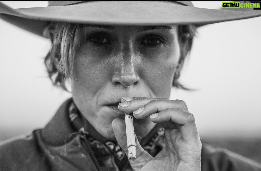 Jennifer Landon - 22.1K Likes - Thinking back to New Mexico desert. 
📷 @budforce 

🚭

#newmexico #desert #western #dontsmoke #smoke