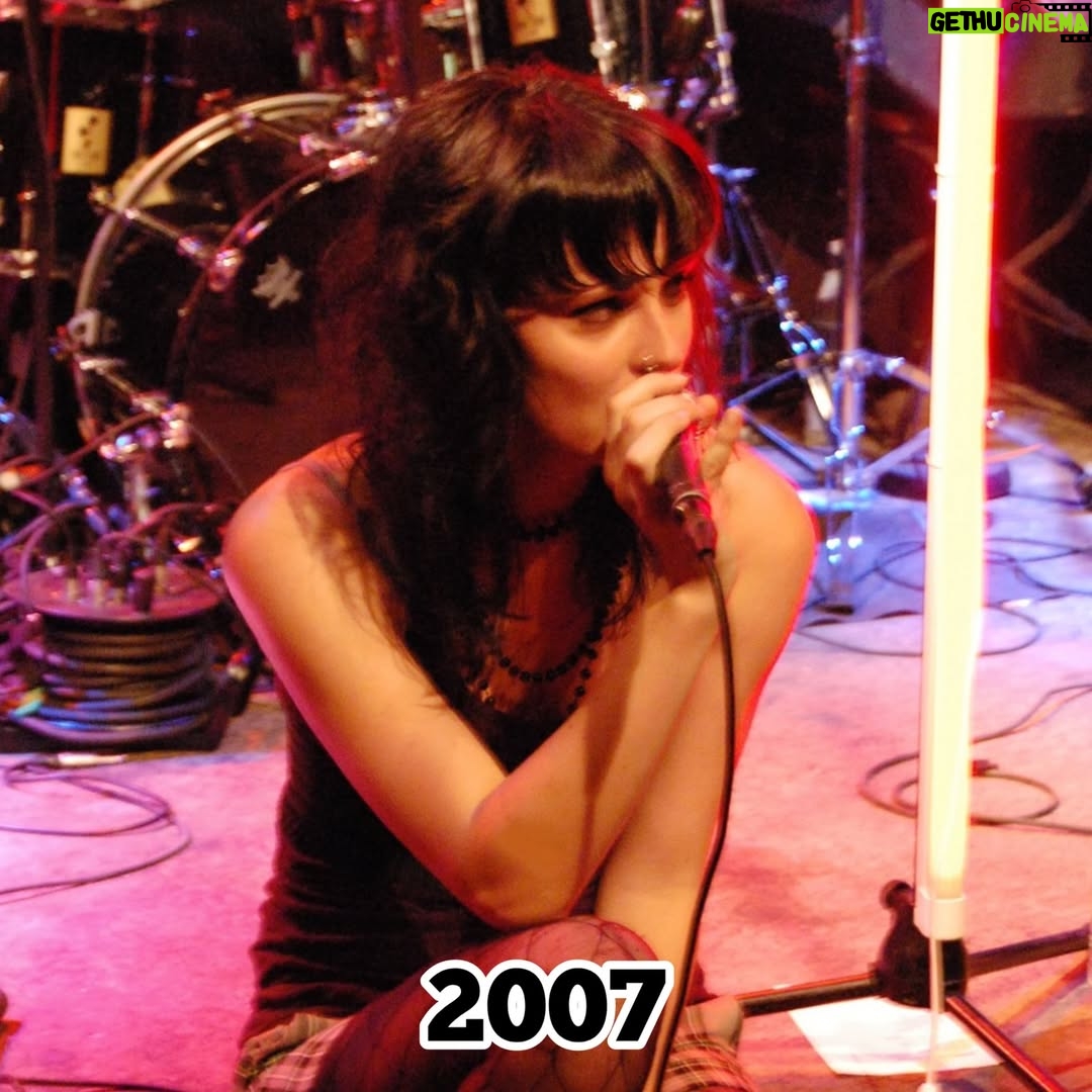Jennifer Weist - 22.2K Likes - 2005-2014