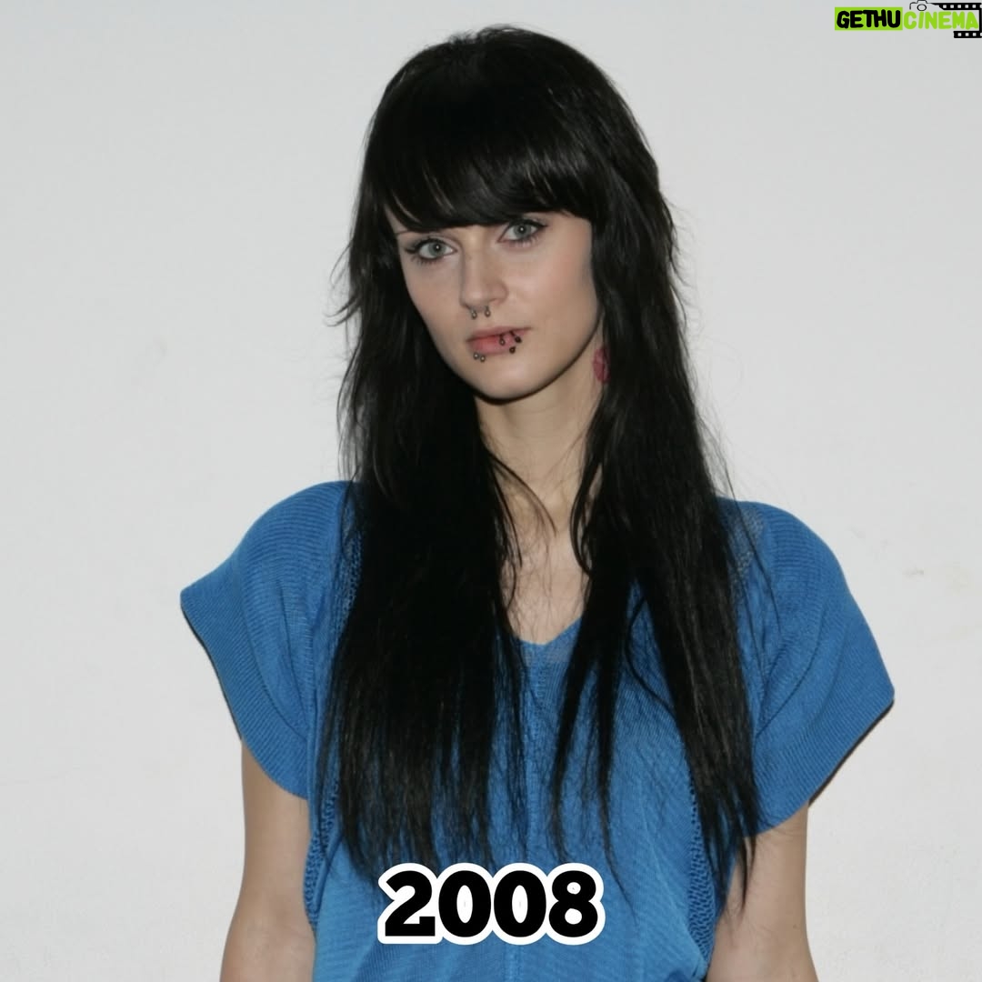 Jennifer Weist - 22.2K Likes - 2005-2014