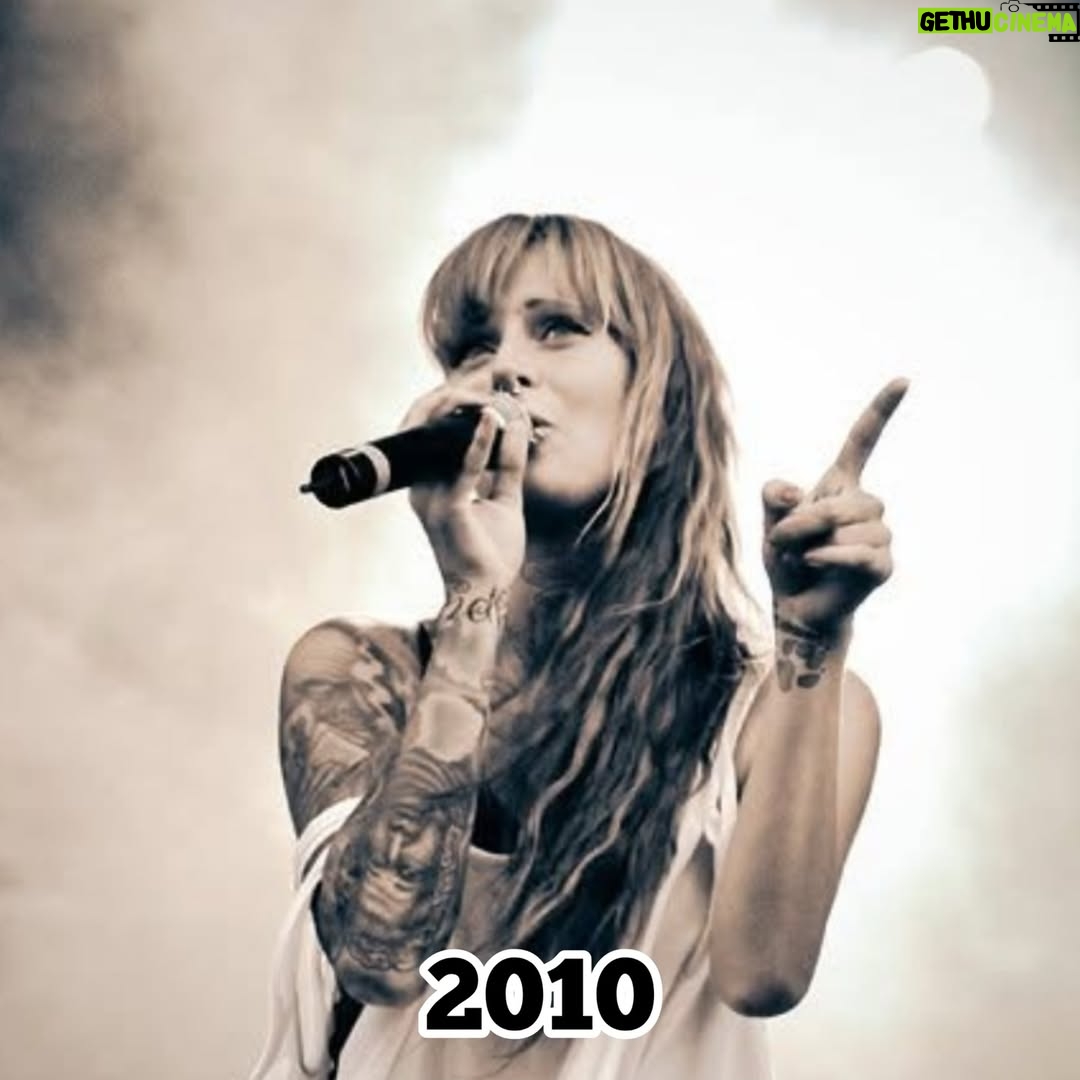 Jennifer Weist - 22.2K Likes - 2005-2014