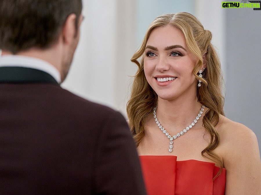 Jessica Sipos - 1.8K Likes - What happens when Ava decides to take her honeymoon alone after her cancelled wedding? 

Watch #LoveOnTheDanube: Royal Getaway, part of the Love on the Danube movie collection, Saturday at 8/7c. Stream now on @hallmarkplus