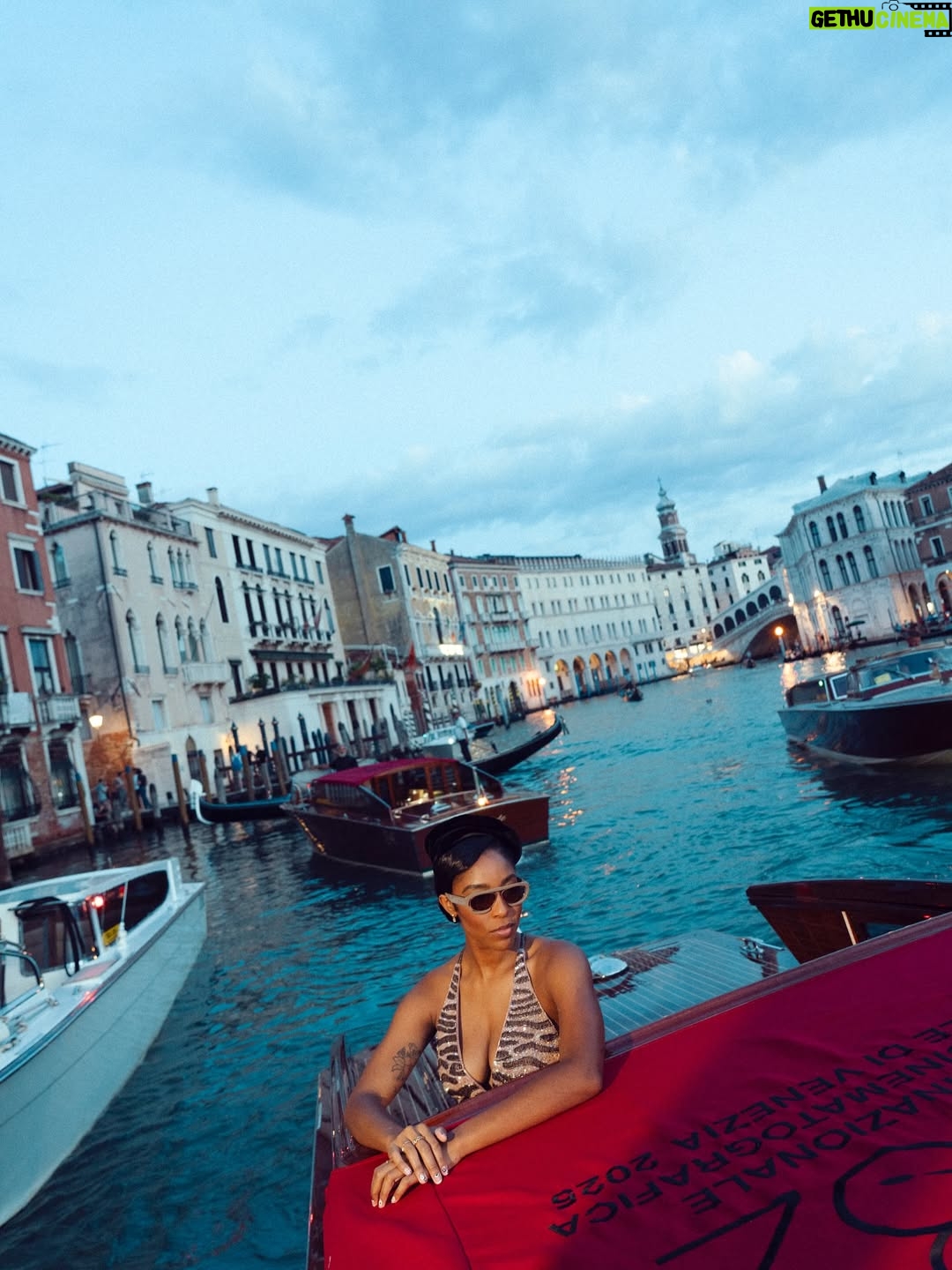 Jessica Williams - 19.4K Likes - Thank you for having me @armanibeauty! I felt like a babe!  I got glammed up and ate tons of pasta and I can’t believe this is my job.  #armanibeautypartner #Venezia82

Photographer// @cibellelevi 
Makeup// @kennethsohmakeup 
Hair// @jamescatalanohair 
Stylist// @sarahslutsky 
Stylist assistants// @miacstella @carlee___  @allieraye_k

And one million billion thank yous @shirindoingthings @kendall_ford @nicolericcio
